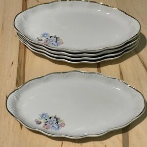 Vintage Romanian Porcelain Plates – Set of 5, Imported to Israel